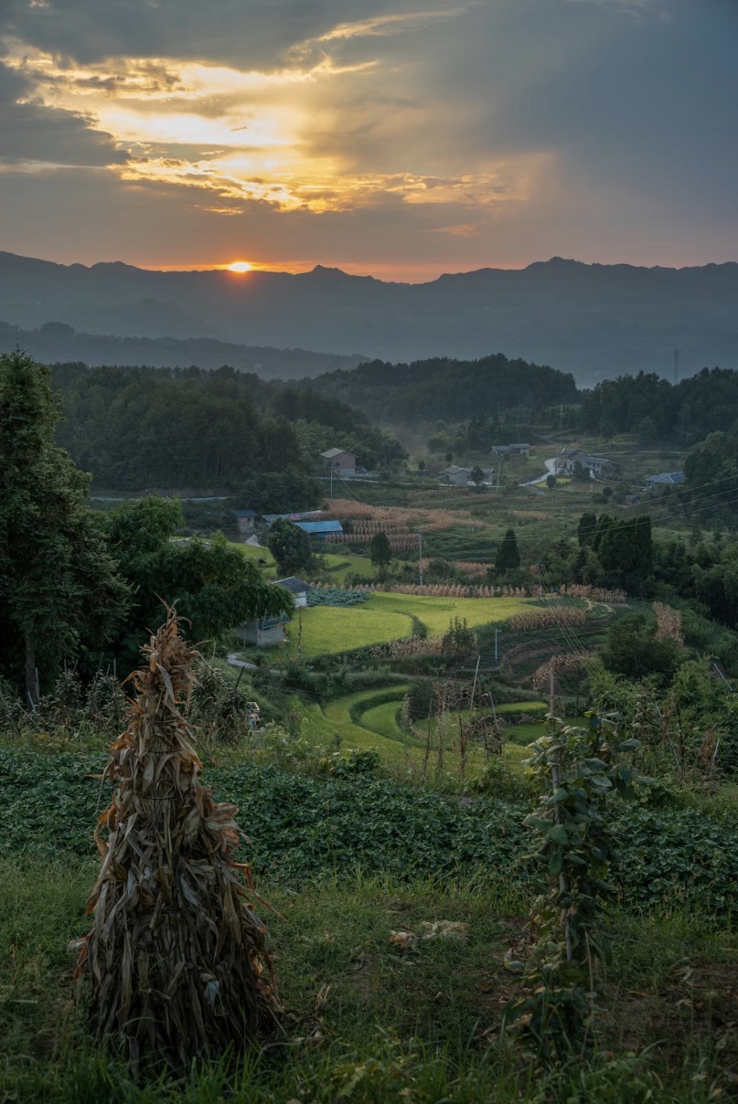 Outdoor adventures and hiking spots to visit